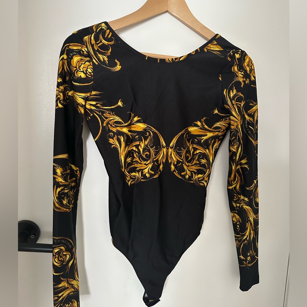 Body suit